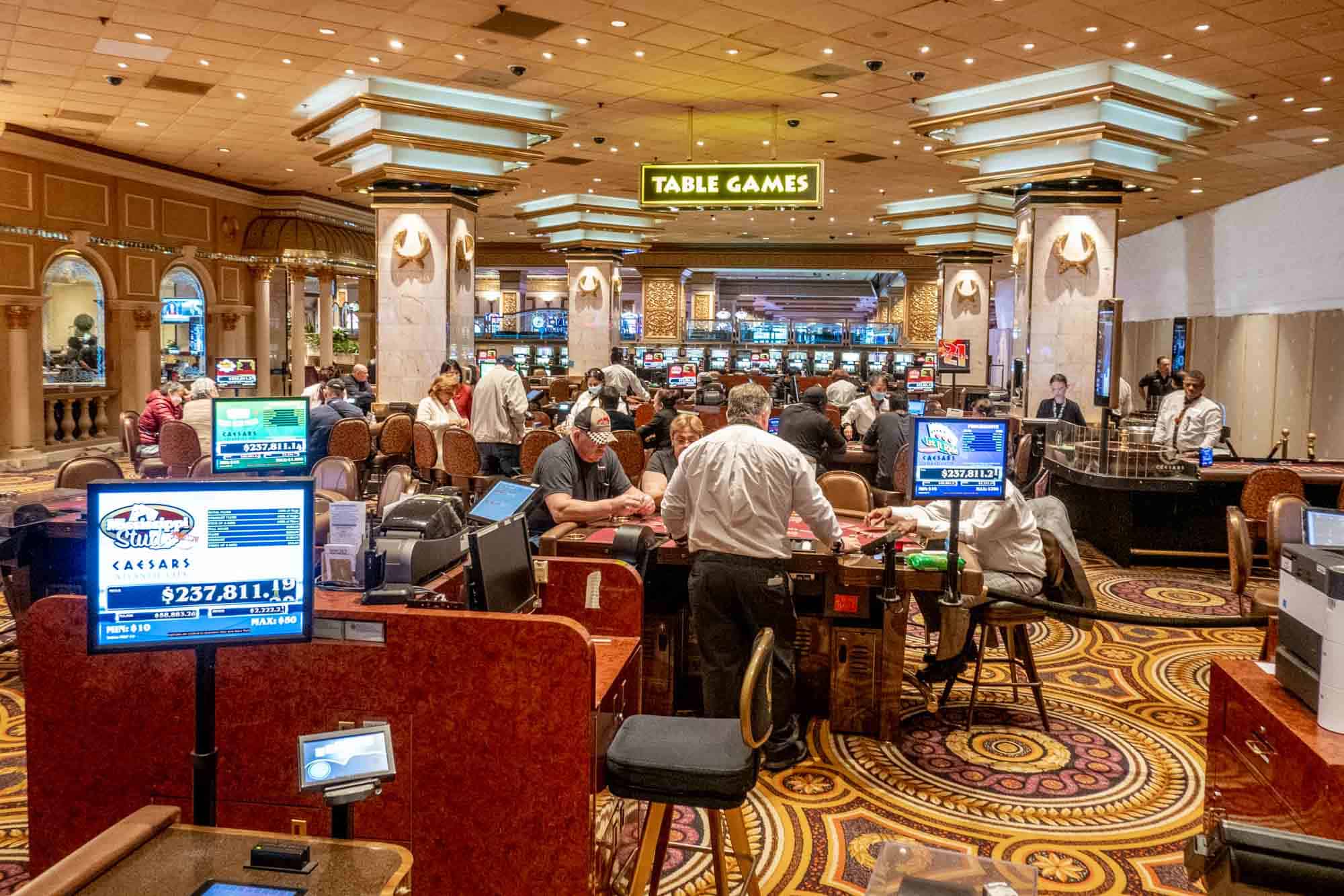 Slot Makinelerinde Algoritmaları Anlamak